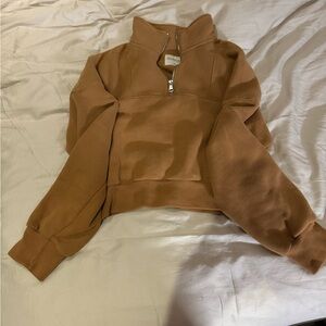 Abercrombie and Fitch brown cropped sweater shirt